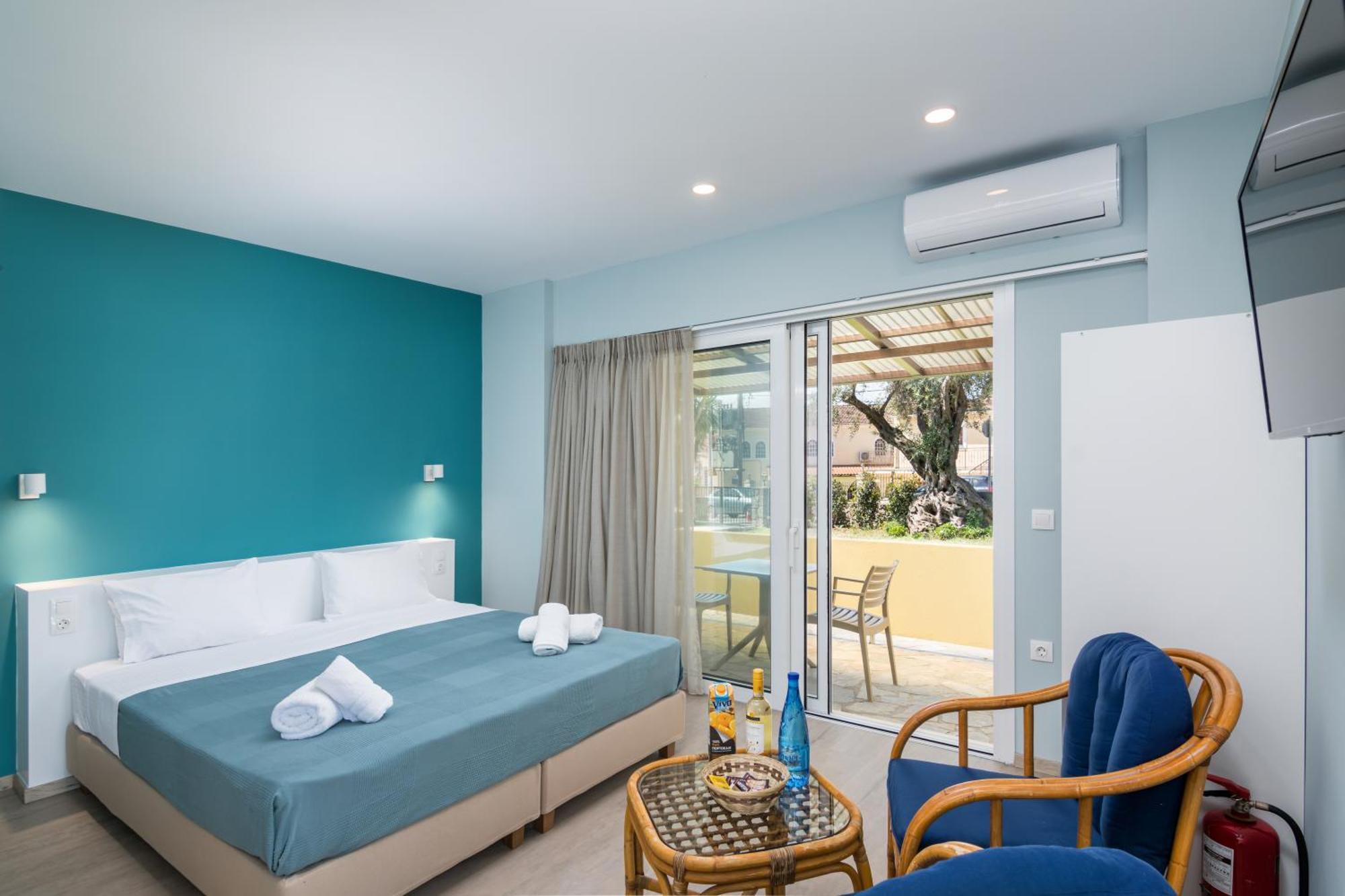 Helion Apartments Gouvia Dış mekan fotoğraf