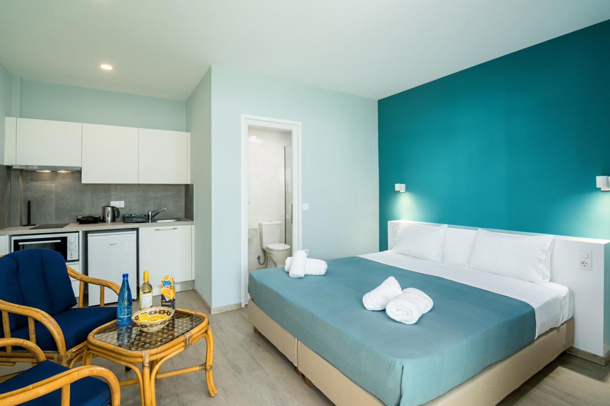 Helion Apartments Gouvia Dış mekan fotoğraf