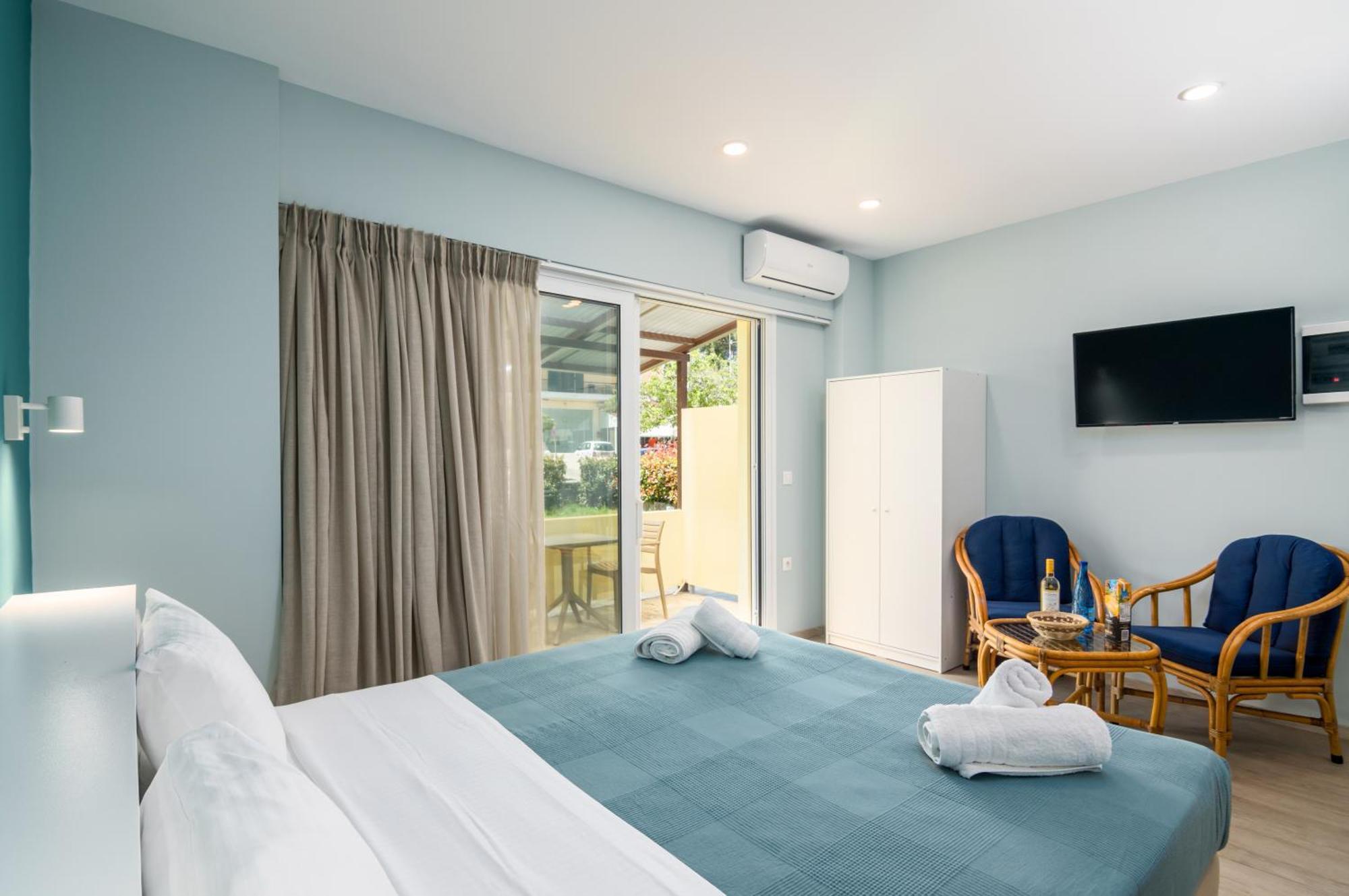 Helion Apartments Gouvia Dış mekan fotoğraf