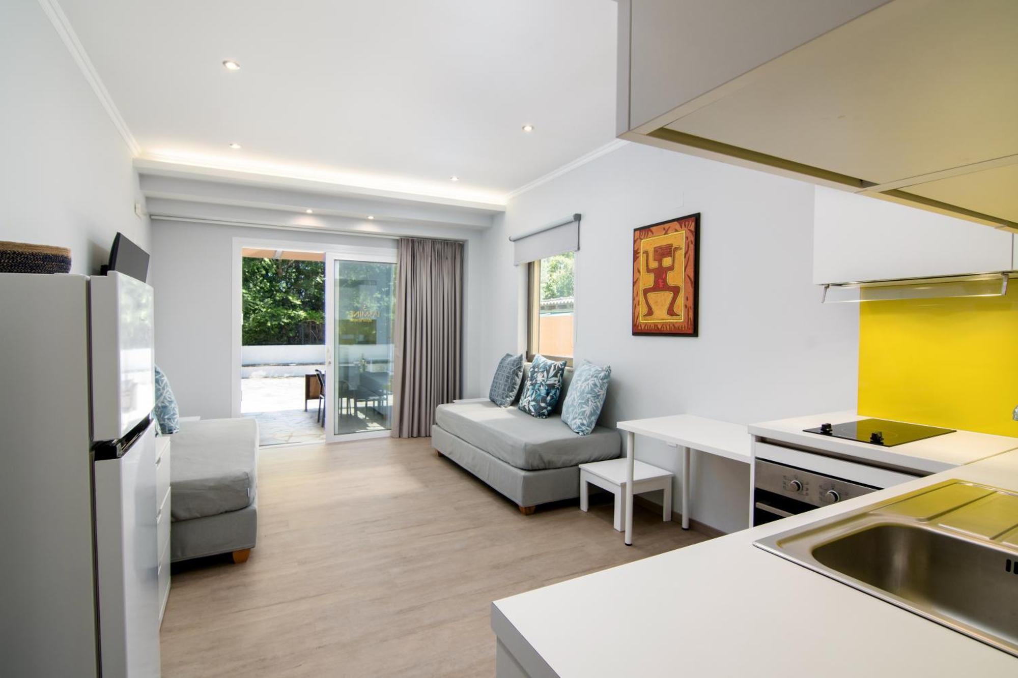 Helion Apartments Gouvia Dış mekan fotoğraf