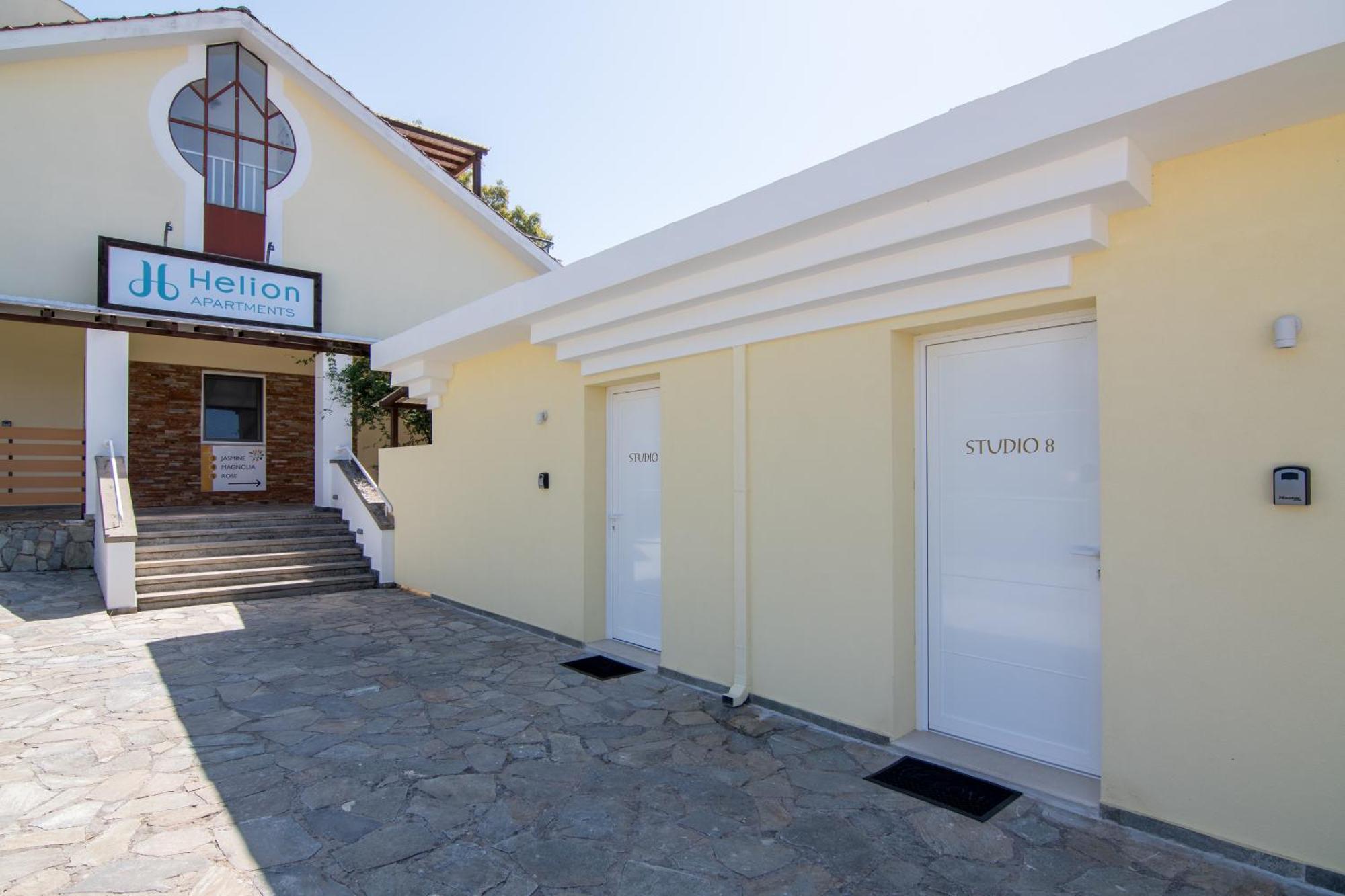 Helion Apartments Gouvia Dış mekan fotoğraf